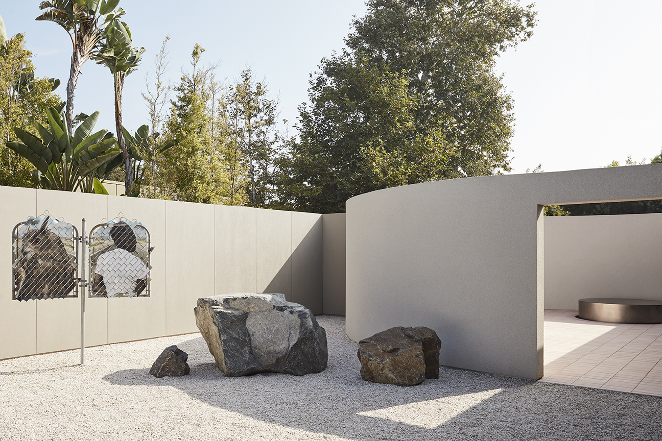 The geometric precision and clean volumes of the modern Gallery House in Los Angeles.