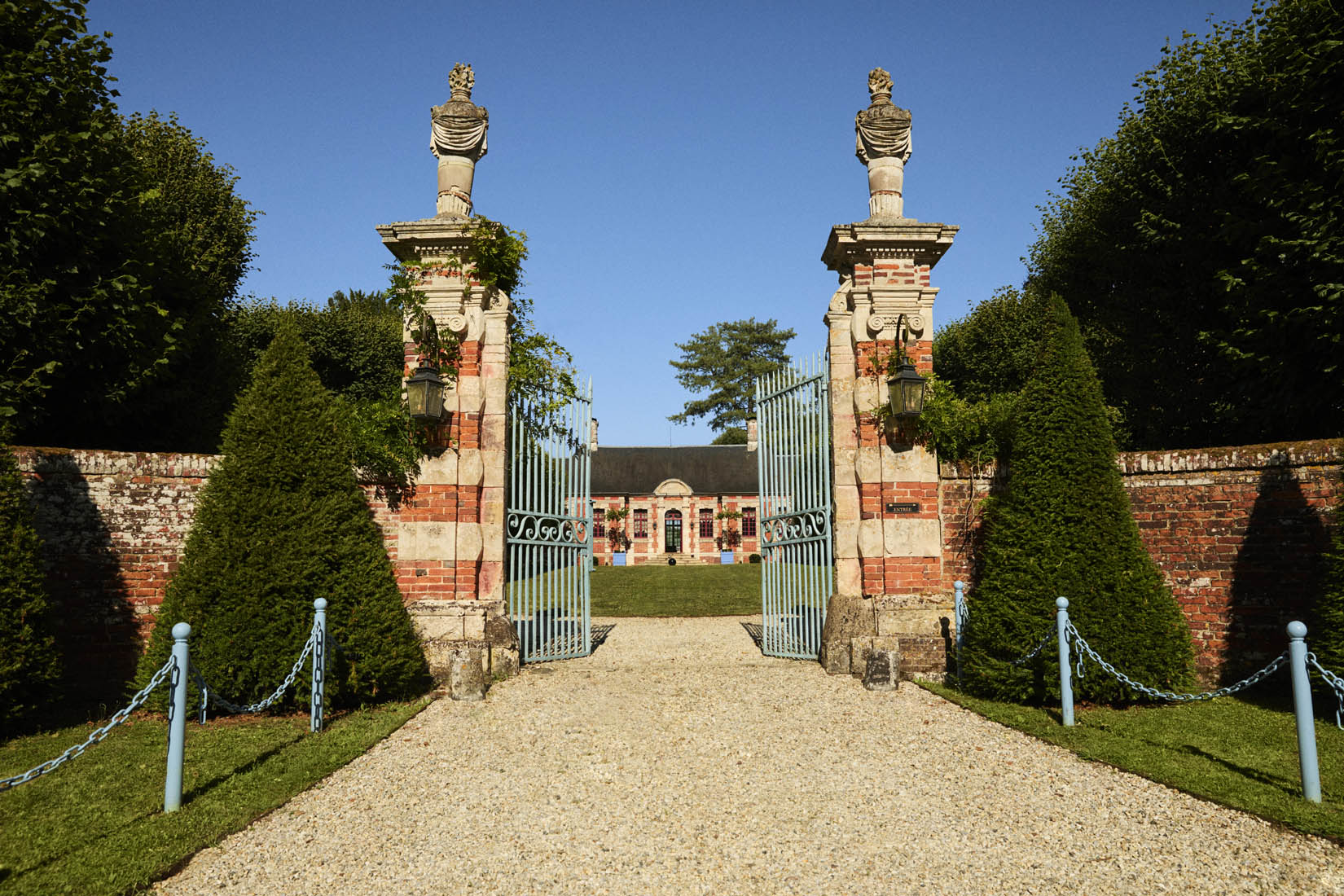 Witness-Locations-Manoir-saint-Calais-Normandy-03